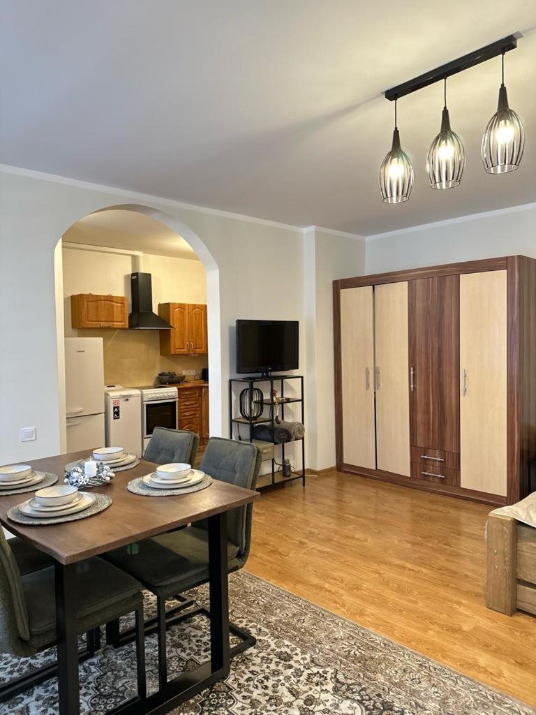 Dzirnavu Ielas Apartment Кулдига Экстерьер фото